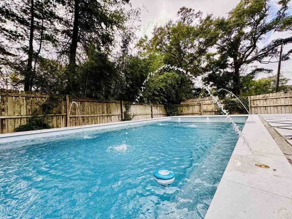 Swimming pool in Mount Pleasant